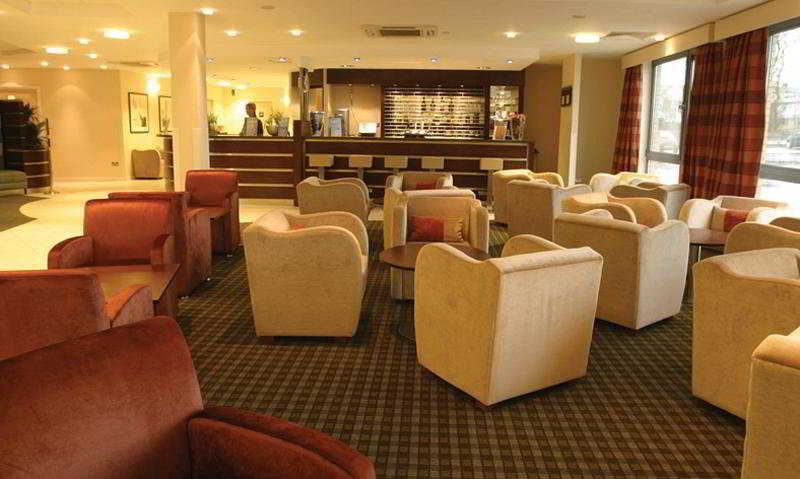 Holiday Inn Express Dunfermline By Ihg Экстерьер фото